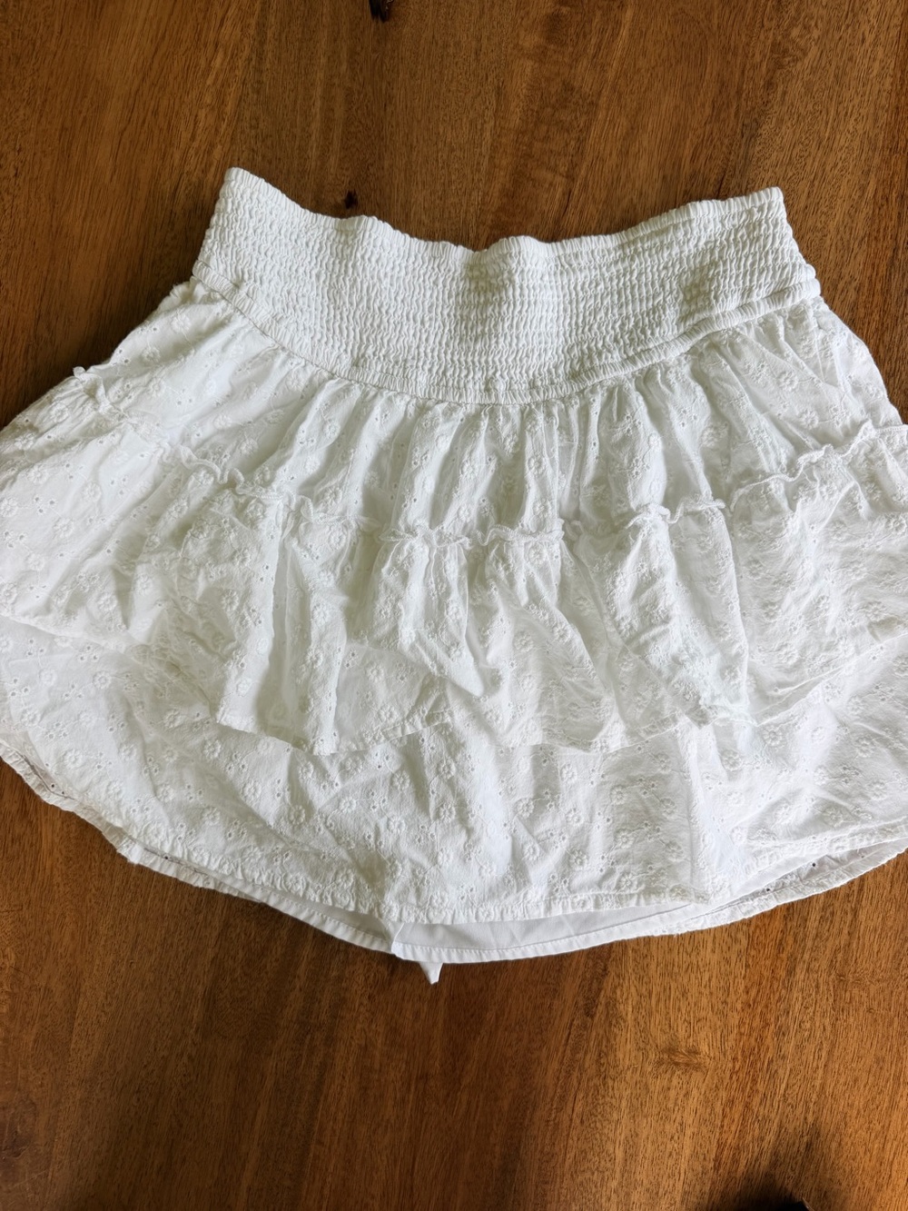 Hollister White Eyelet Smocked Waist Tiered Skirt